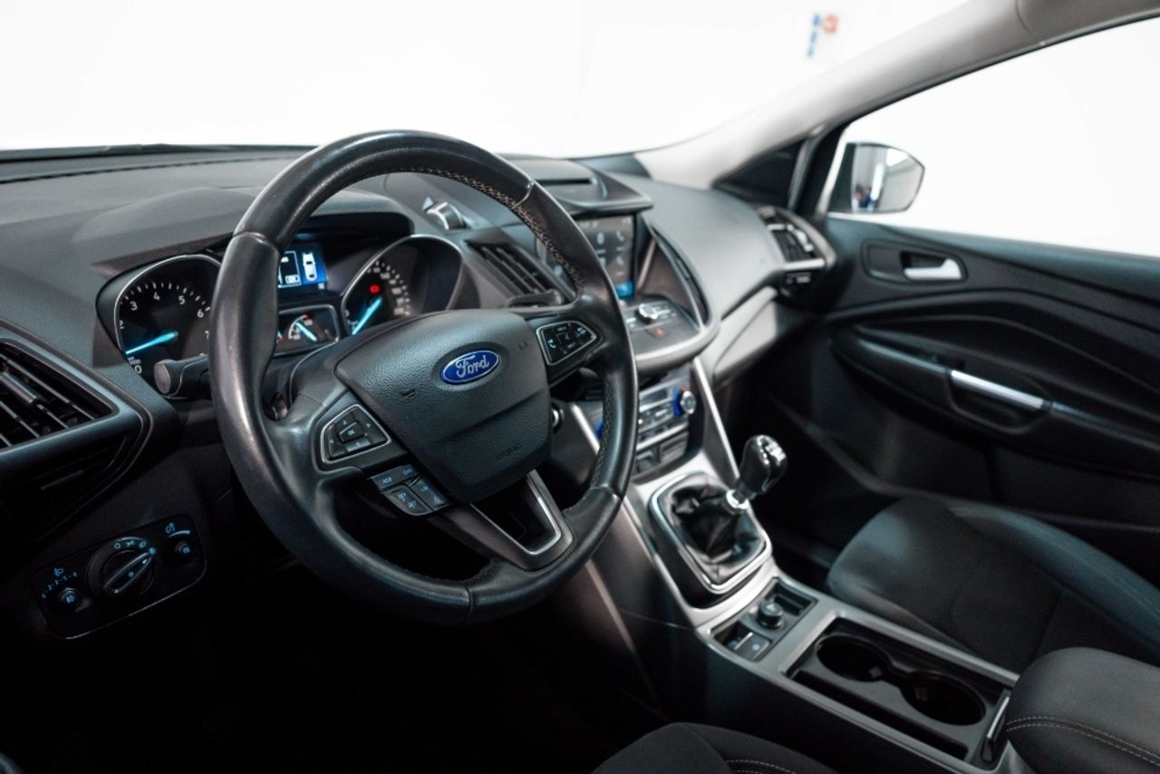 Foto Ford Kuga 7