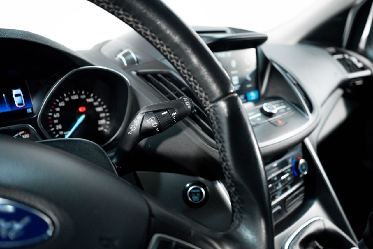 Foto Ford Kuga 16