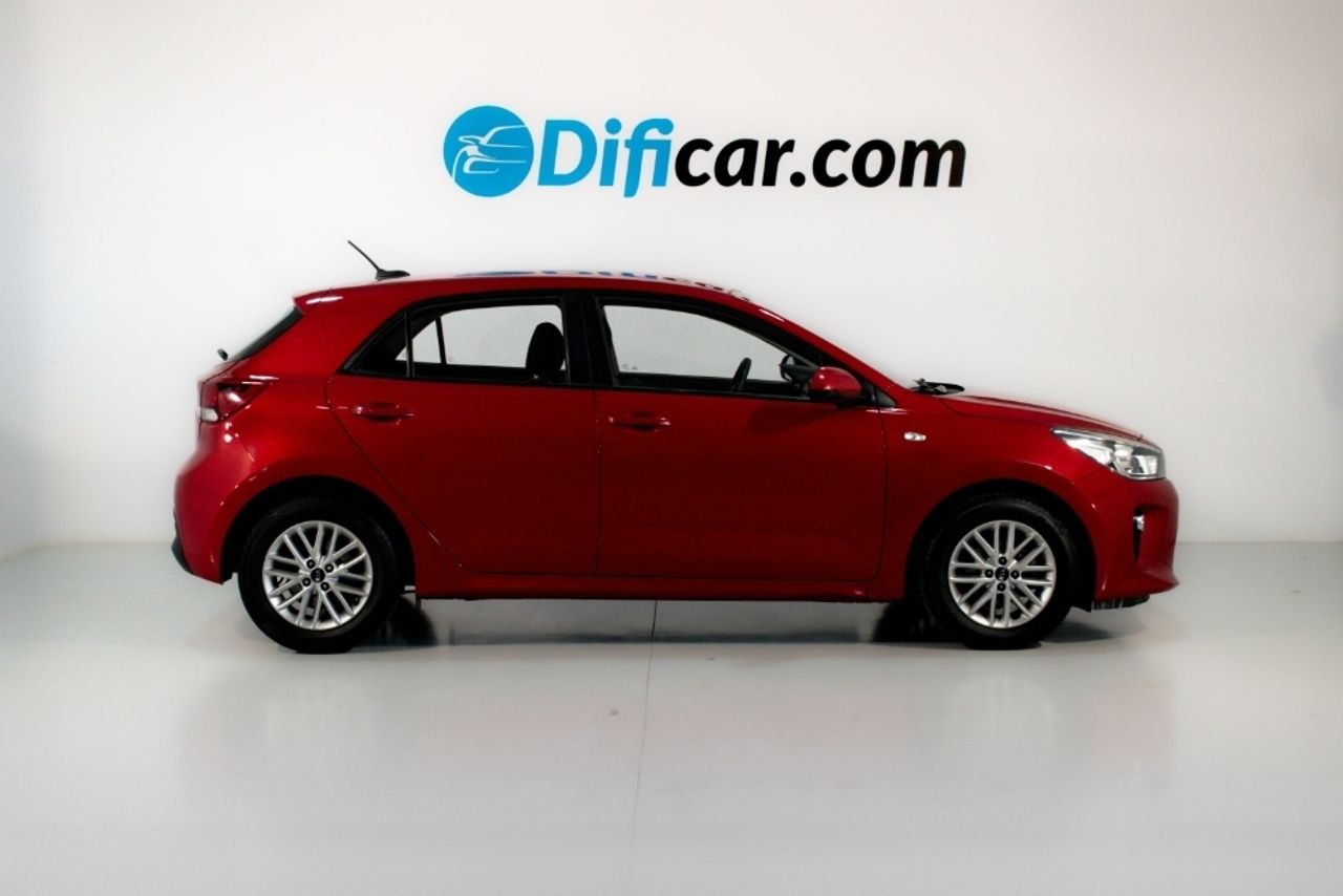 Foto Kia Rio 4