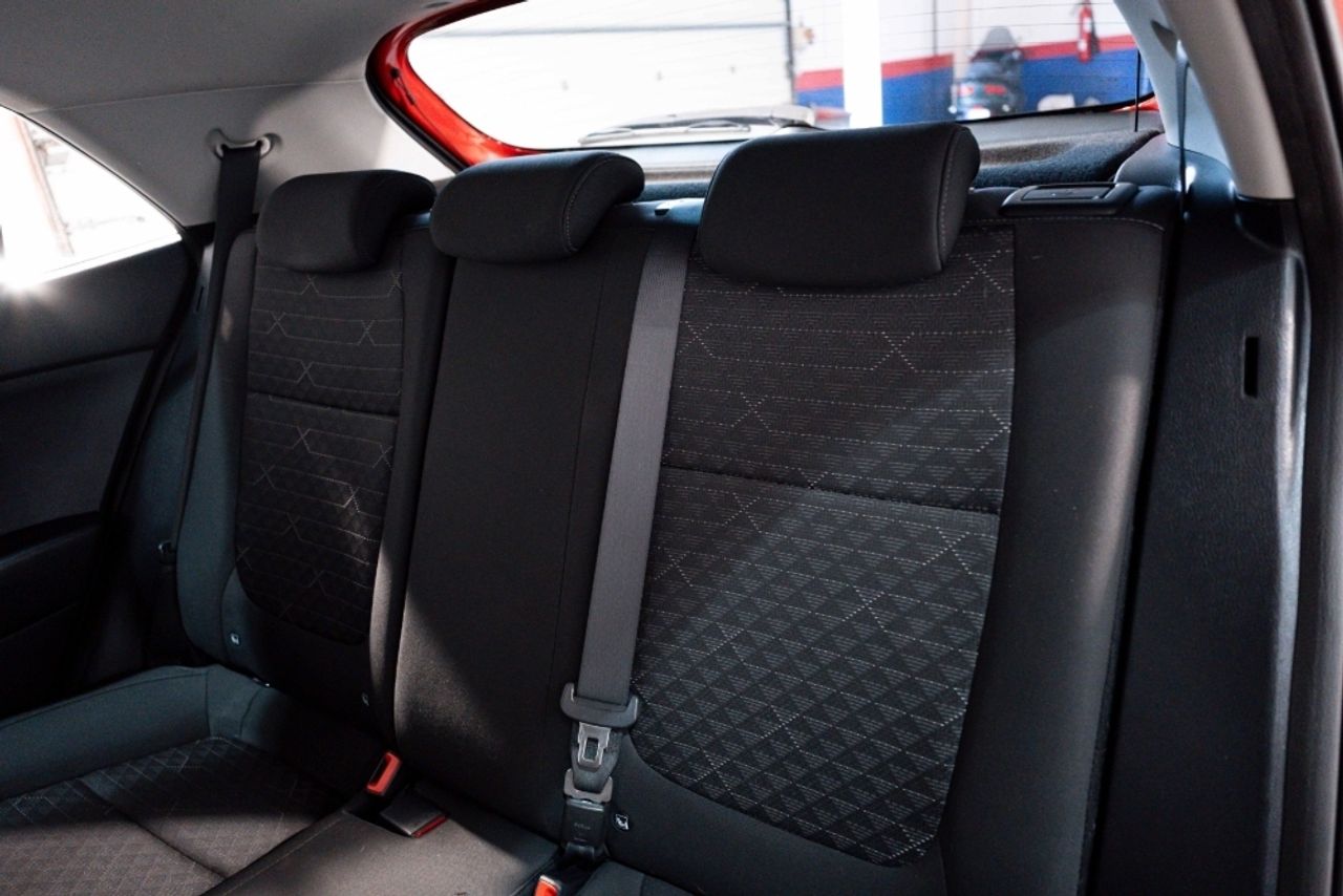 Foto Kia Rio 25