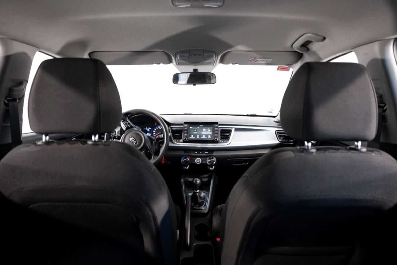 Foto Kia Rio 27