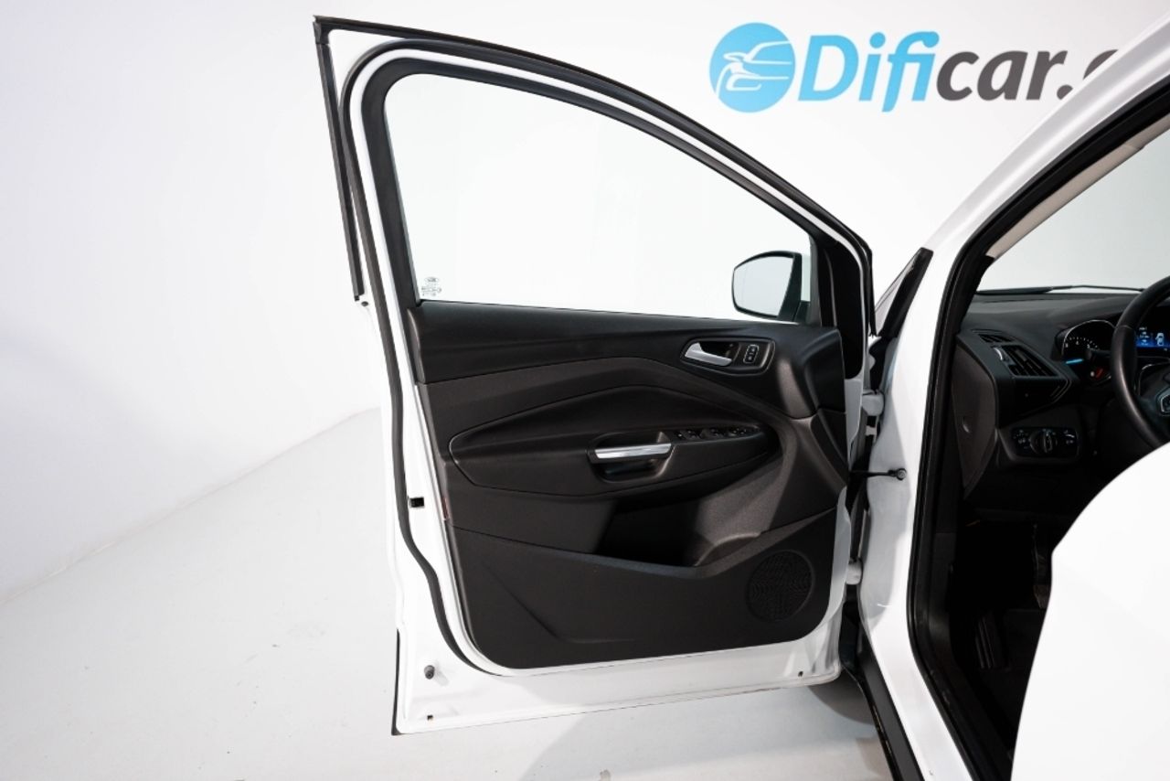 Foto Ford Kuga 13