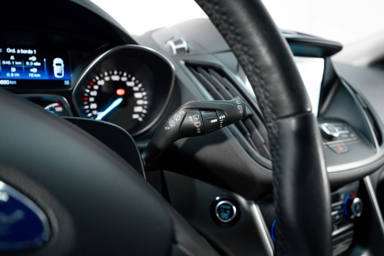 Foto Ford Kuga 17