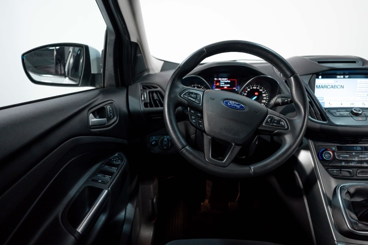Foto Ford Kuga 23