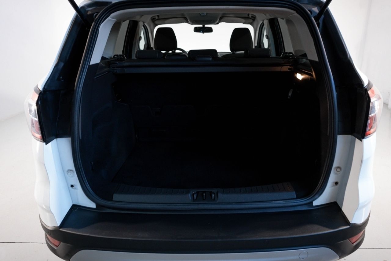 Foto Ford Kuga 30