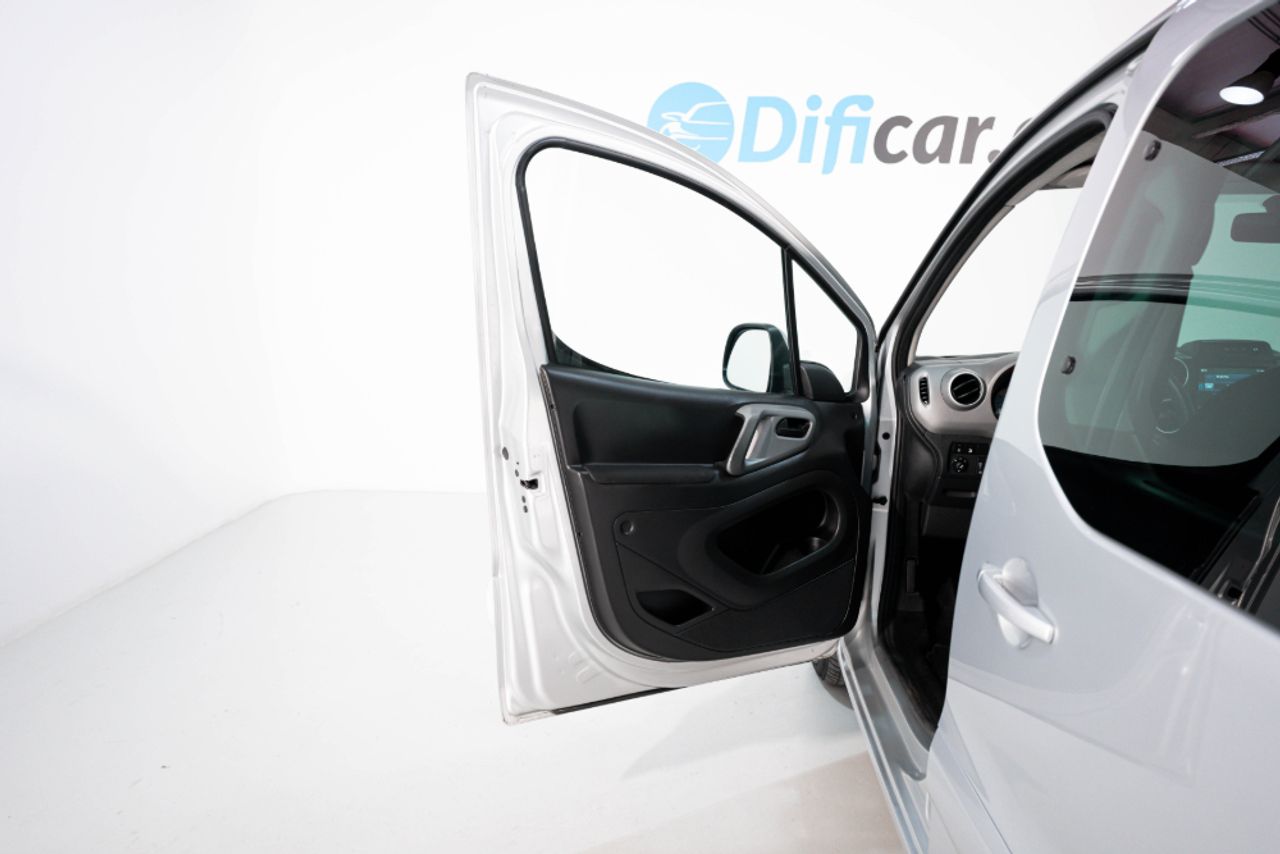Foto Peugeot Partner 11