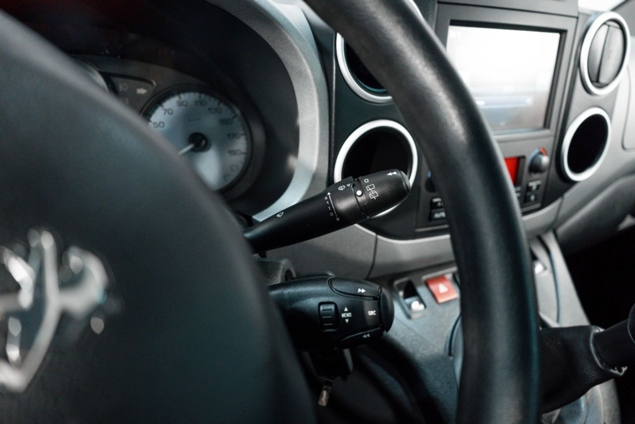 Foto Peugeot Partner 13