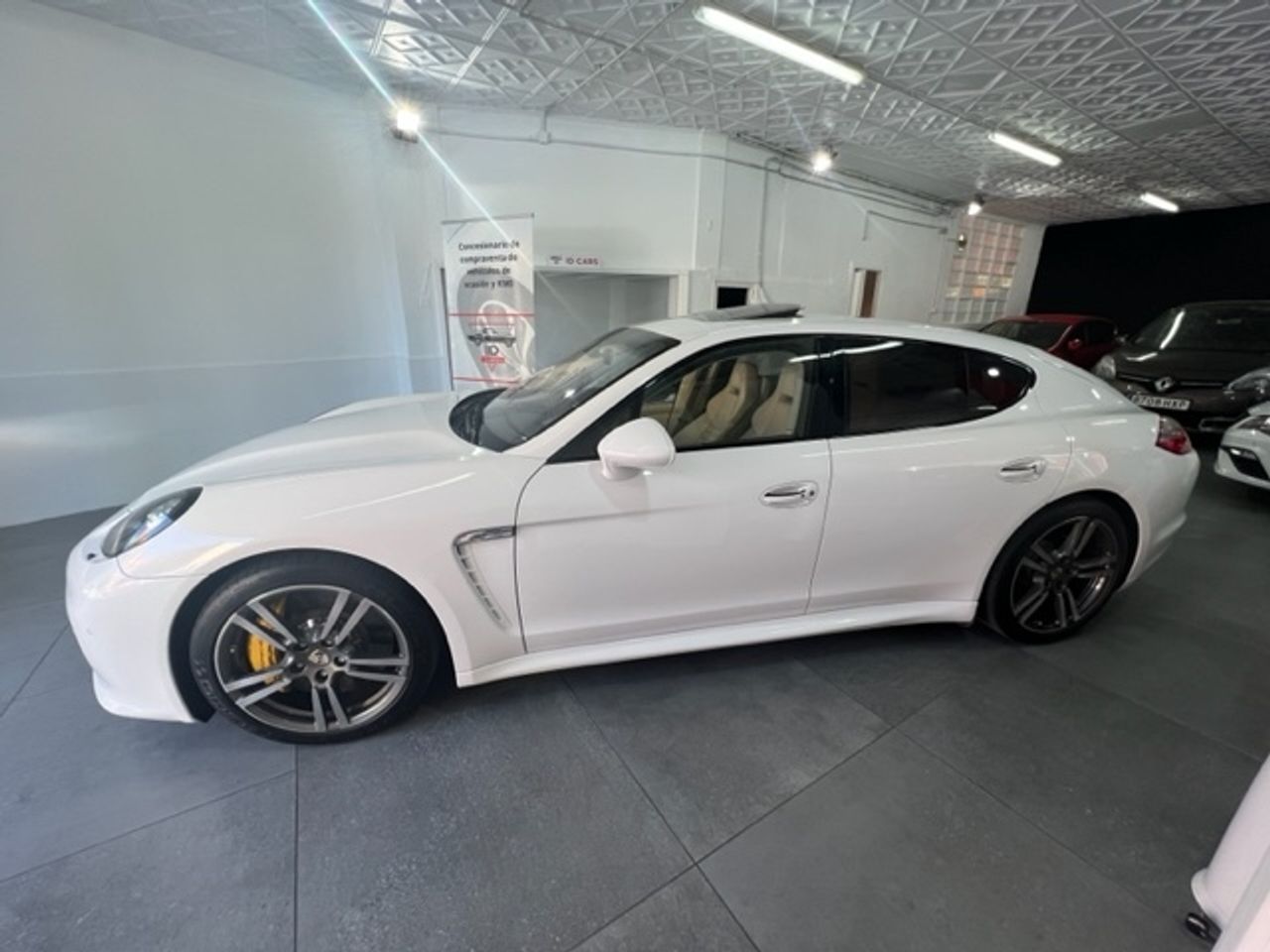 Foto Porsche Panamera 11