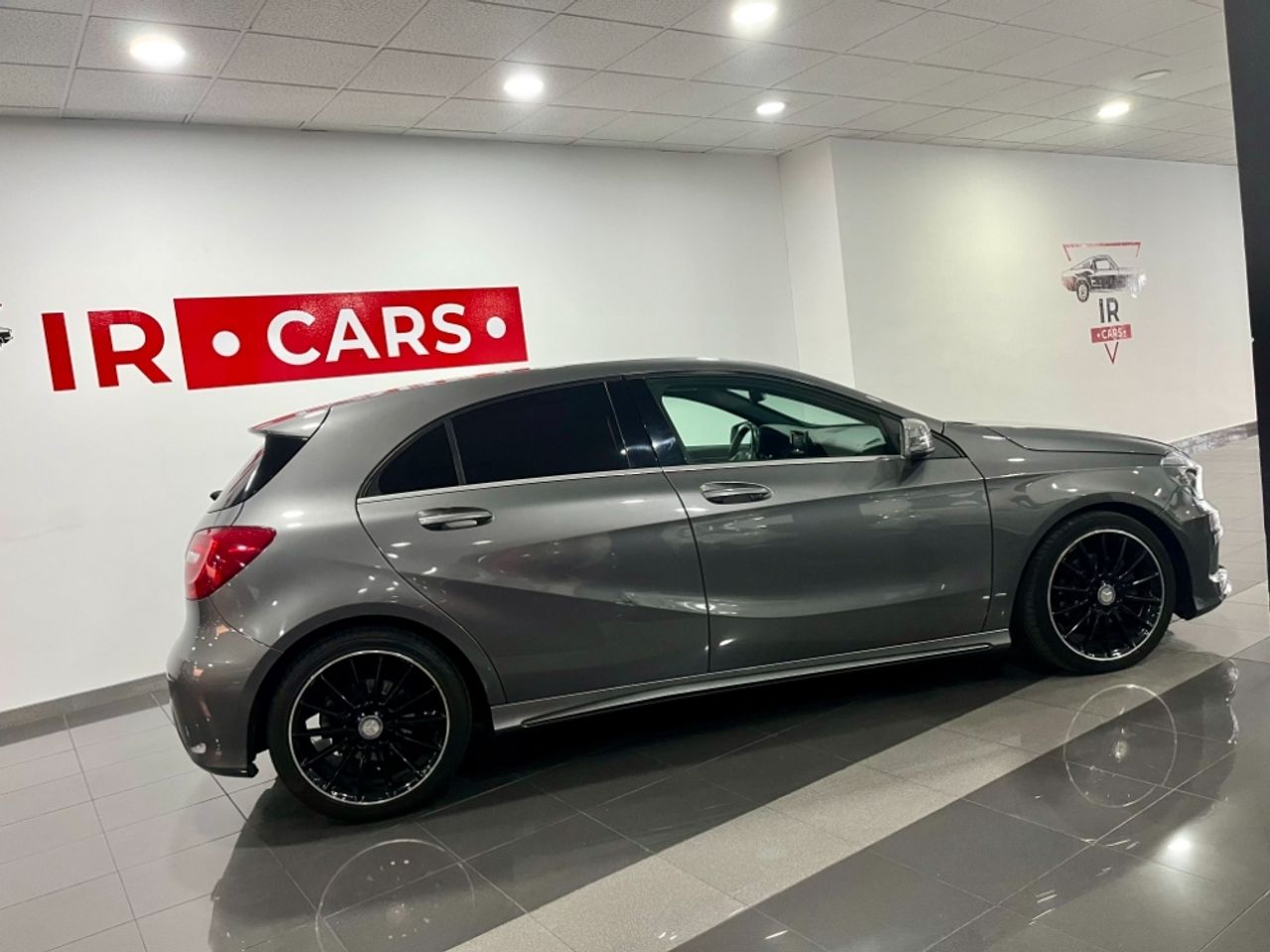 Foto Mercedes-Benz Clase A 3