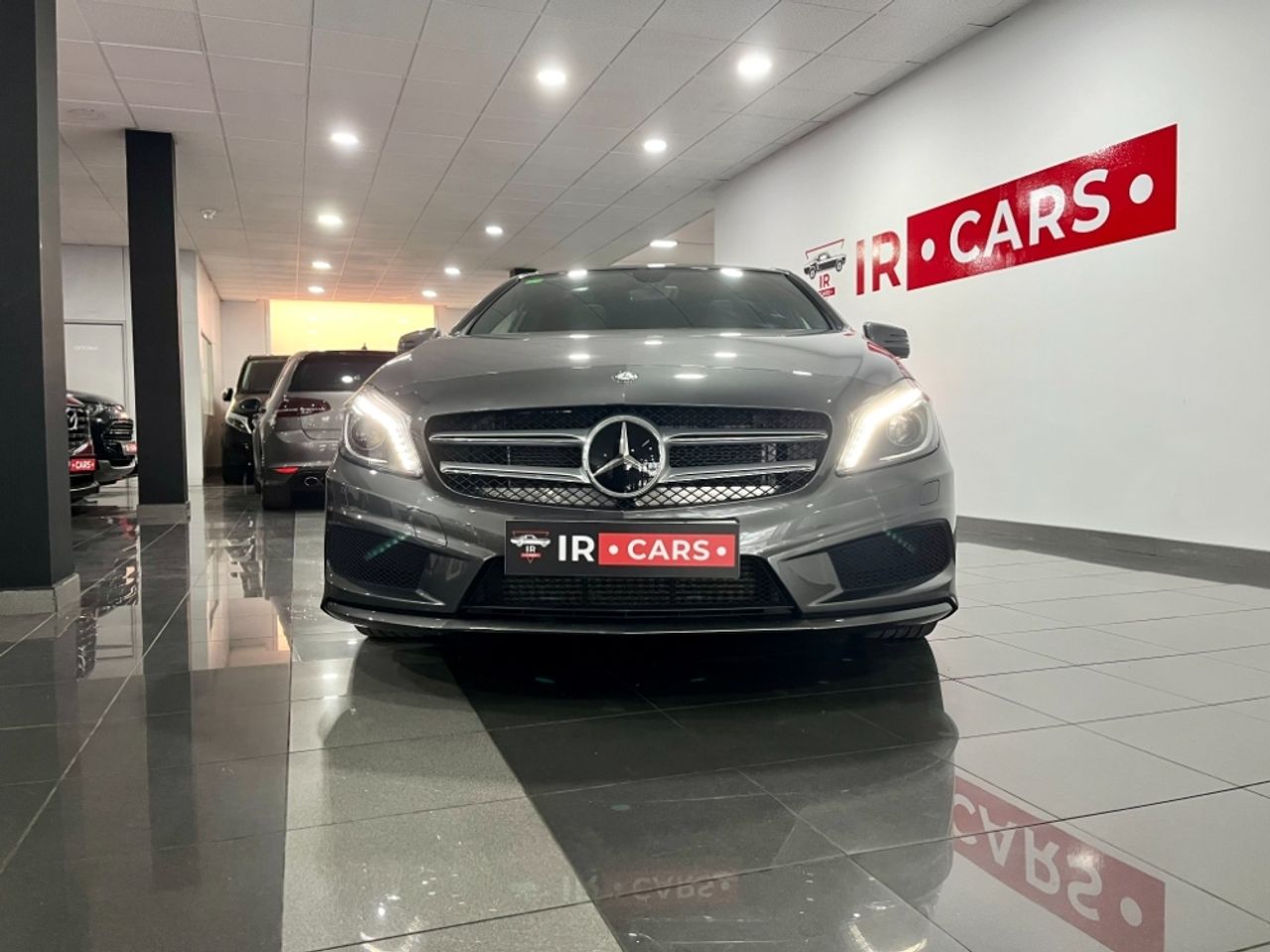 Foto Mercedes-Benz Clase A 18