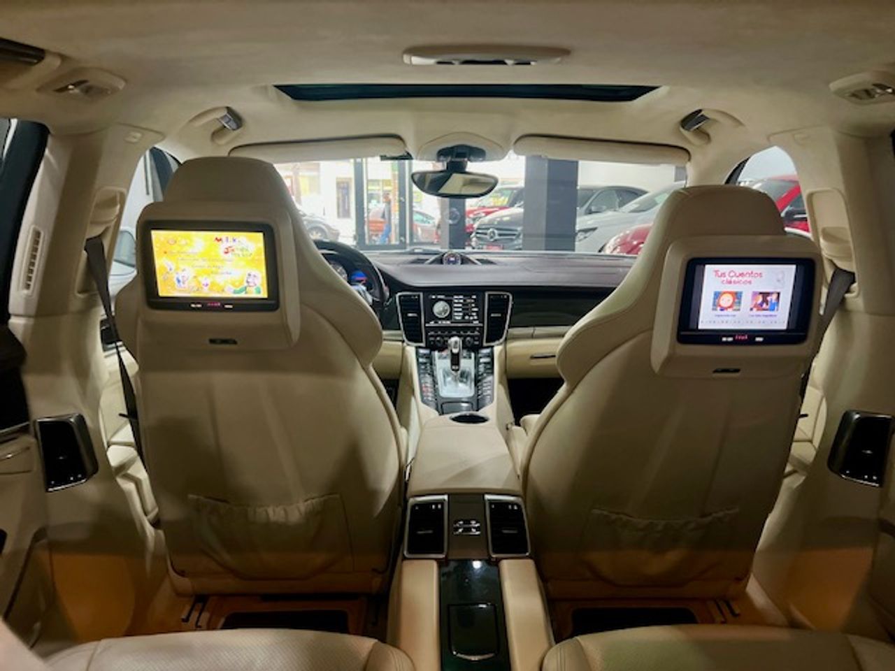 Foto Porsche Panamera 8