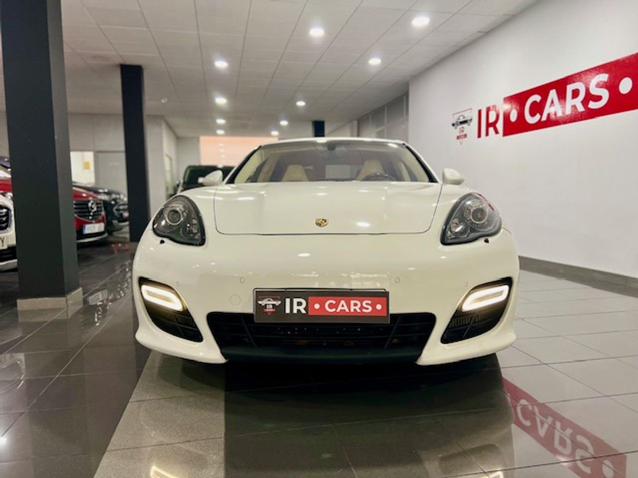 Foto Porsche Panamera 12