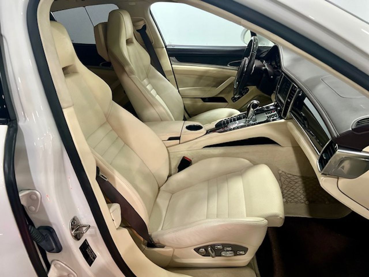 Foto Porsche Panamera 34