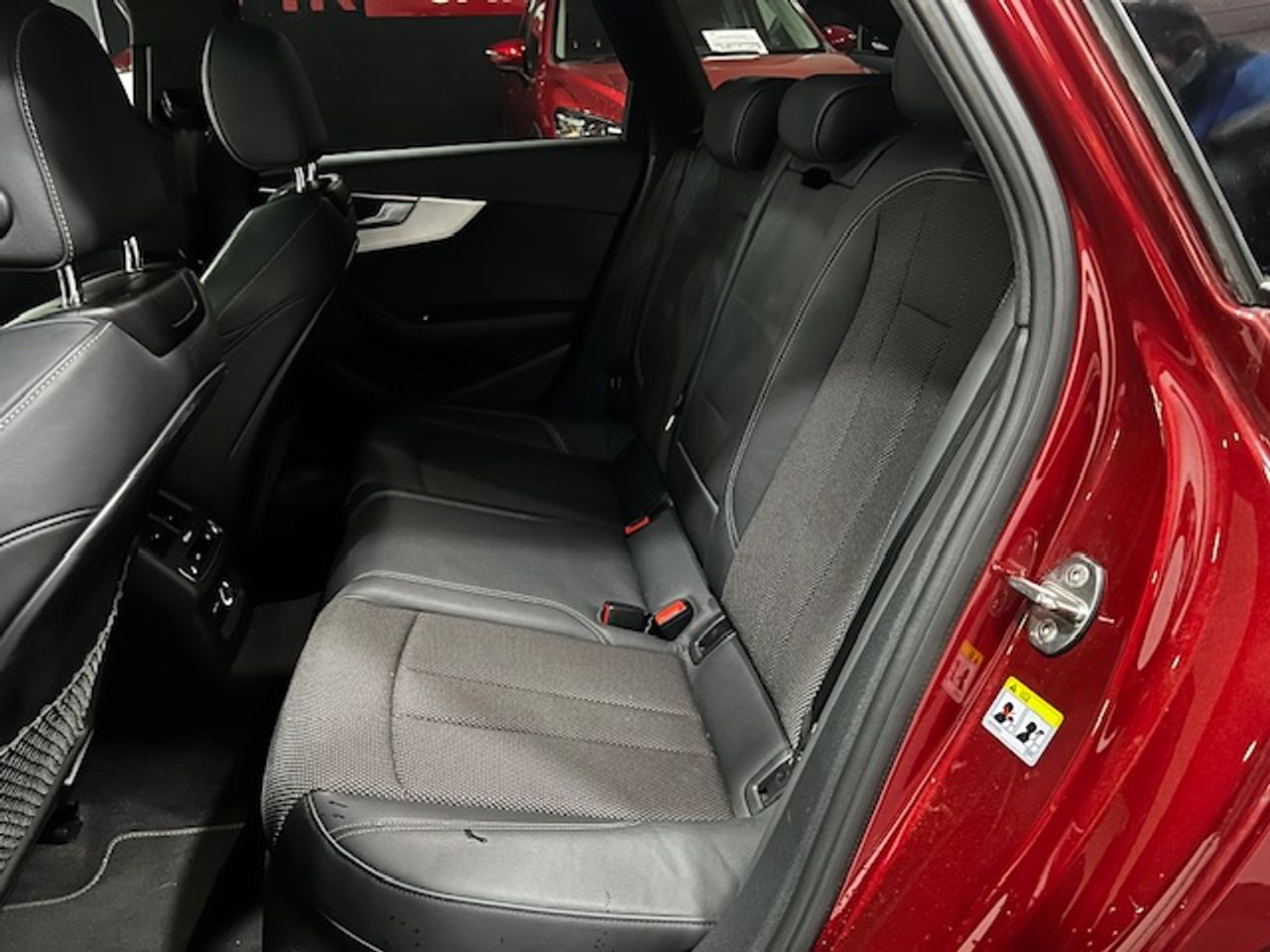 Foto Audi A4 14