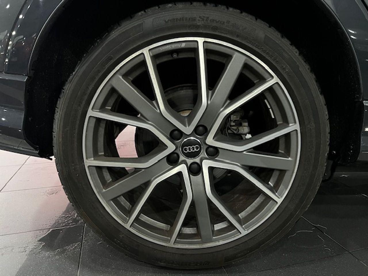 Foto Audi Q3 24