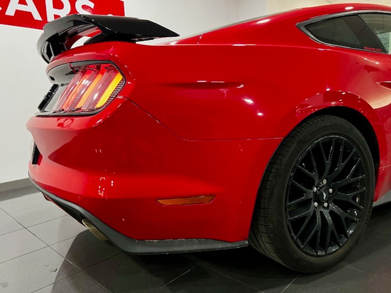 Foto Ford Mustang 5
