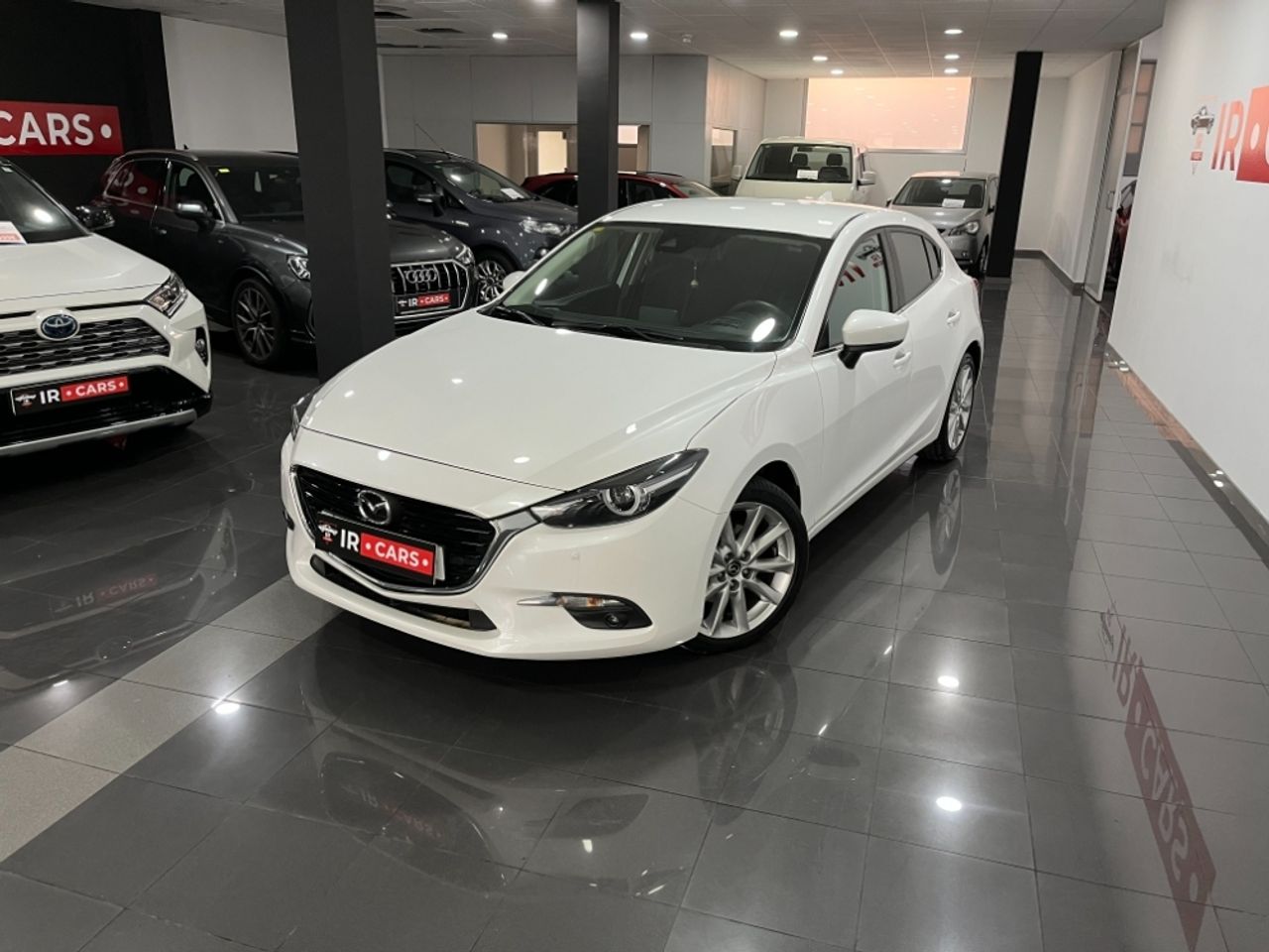 Foto Mazda Mazda3 1