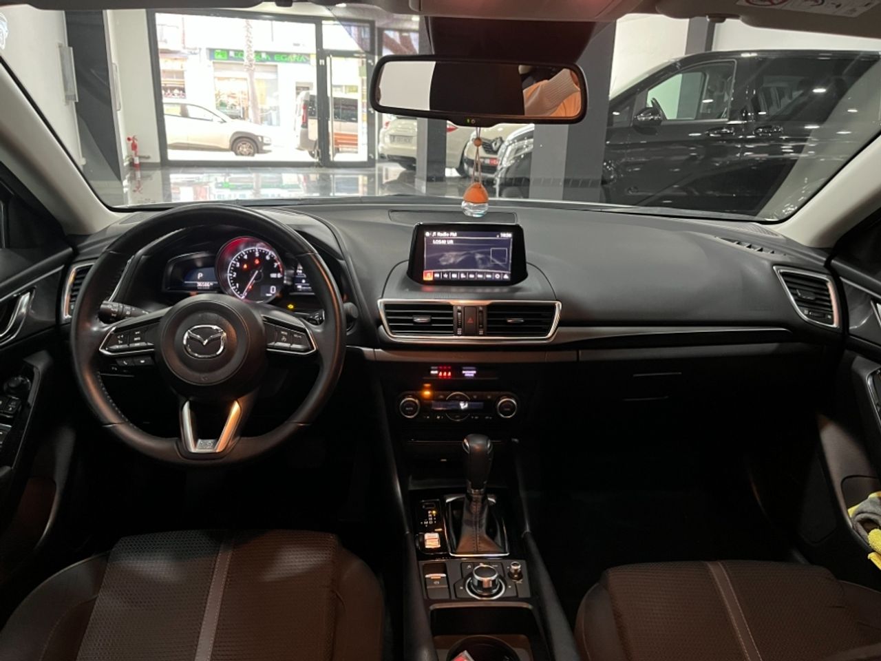 Foto Mazda Mazda3 12