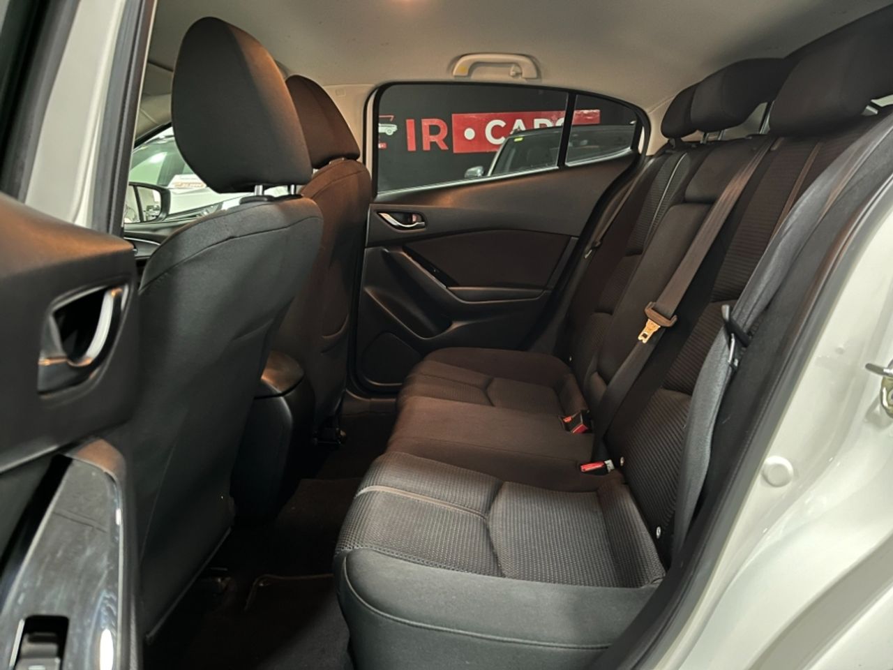 Foto Mazda Mazda3 14