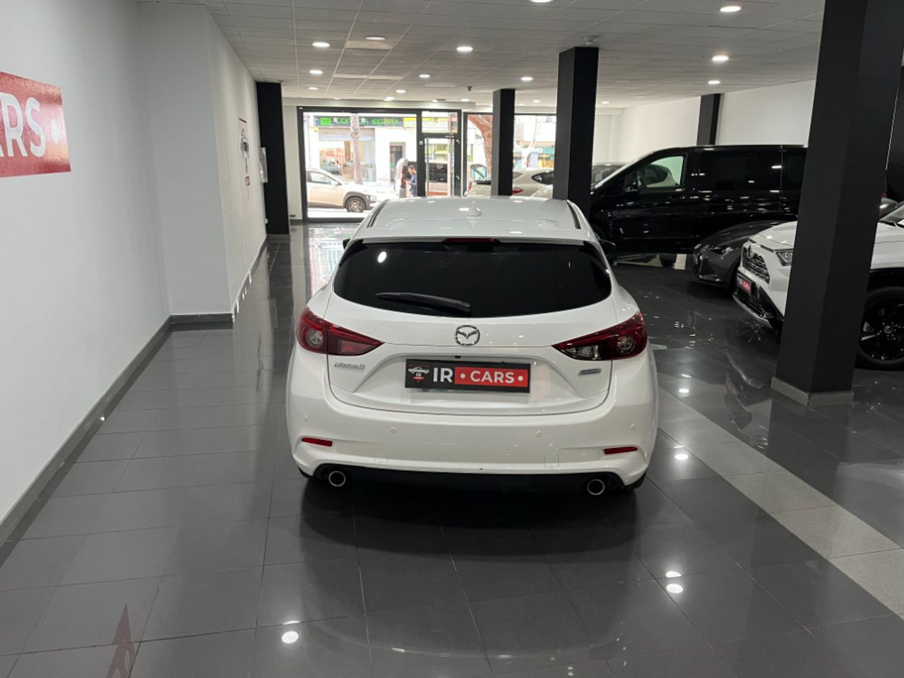 Foto Mazda Mazda3 26