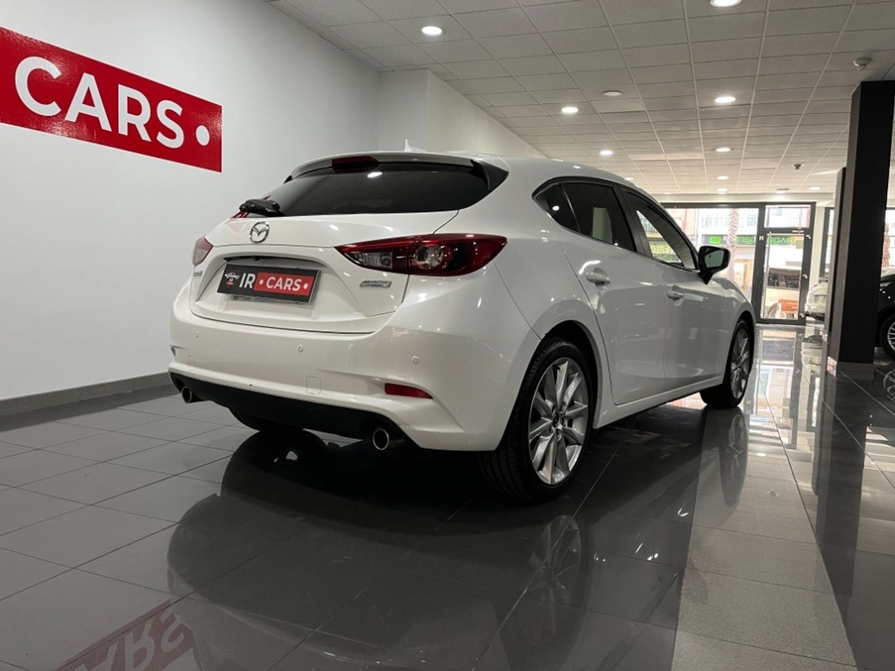 Foto Mazda Mazda3 28
