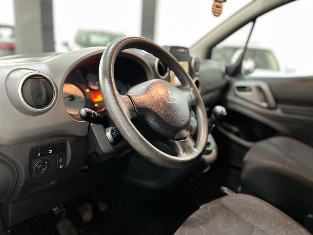 Foto Peugeot Partner 16