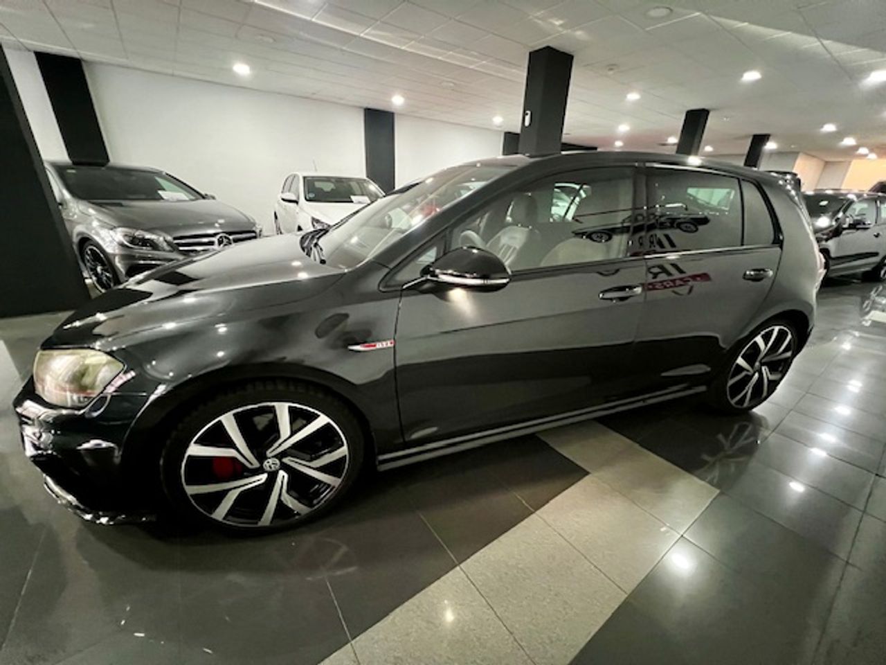 Foto Volkswagen Golf 14