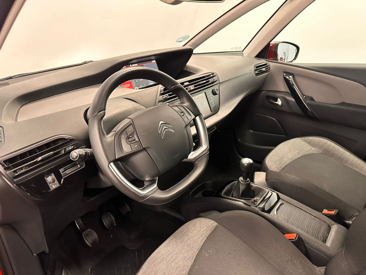 Foto Citroën C4 Picasso 19