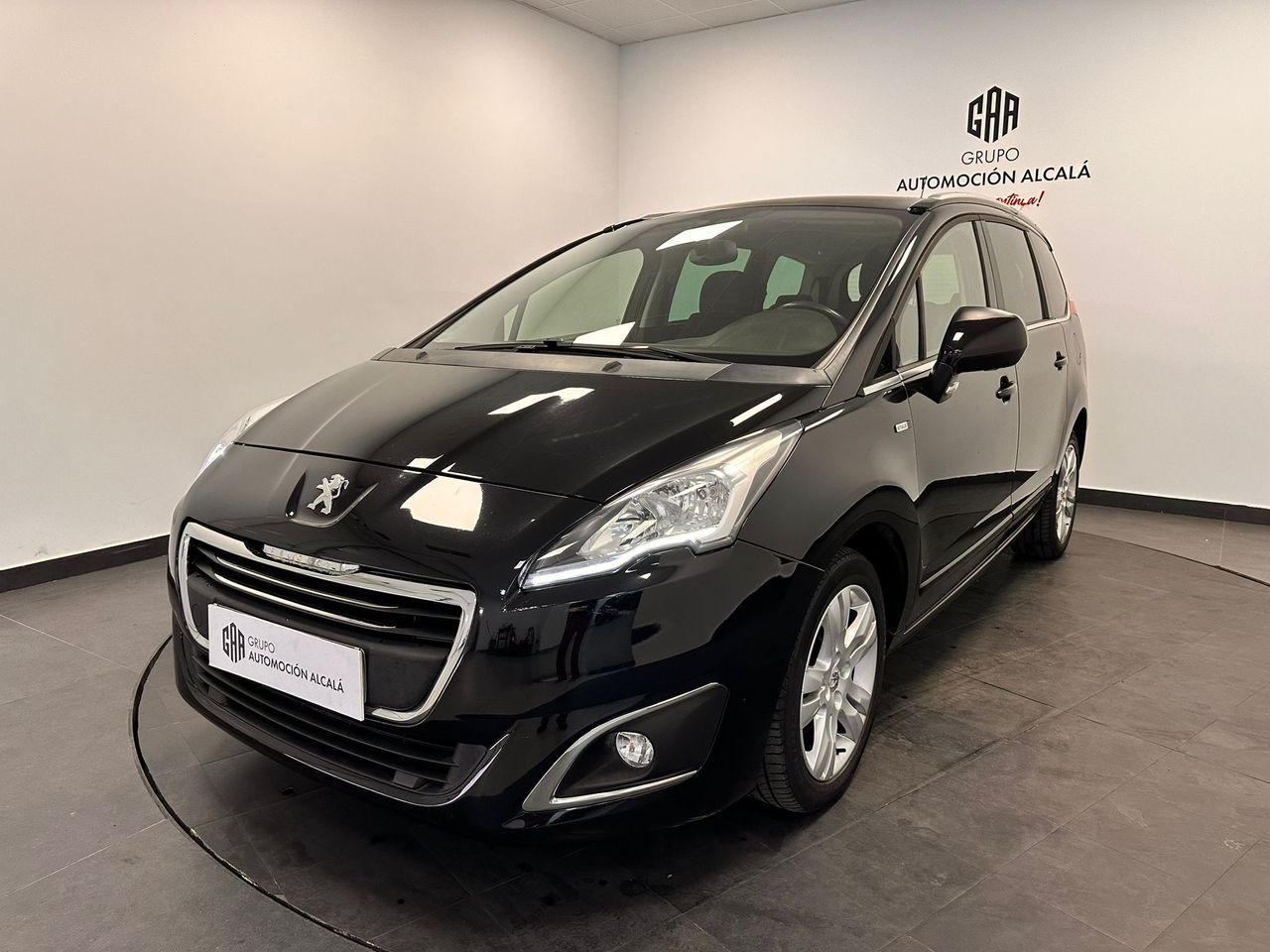 Foto Peugeot 5008 1