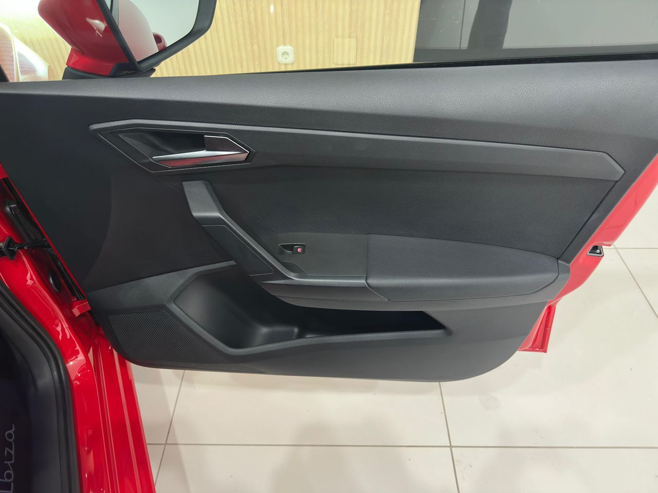 Foto Seat Ibiza 24