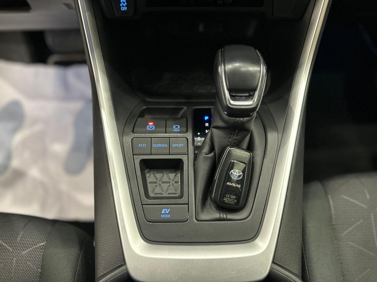 Foto Toyota Rav4 14