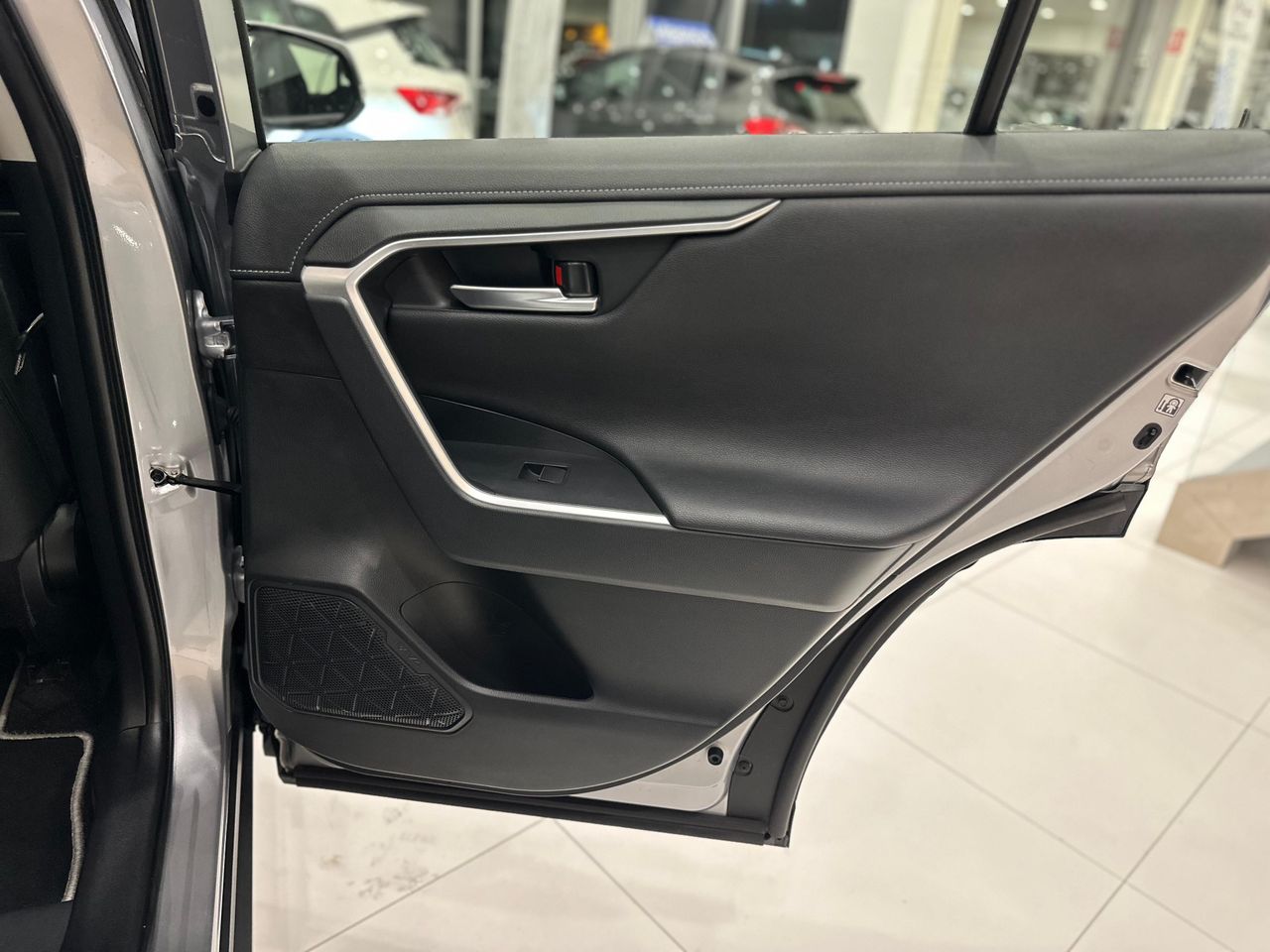Foto Toyota Rav4 37
