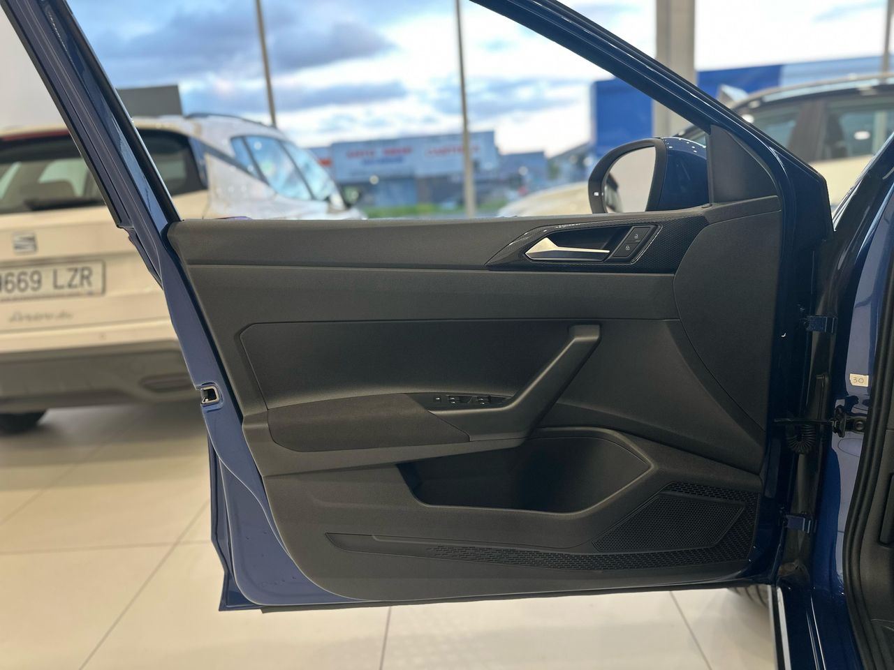 Foto Volkswagen Taigo 27