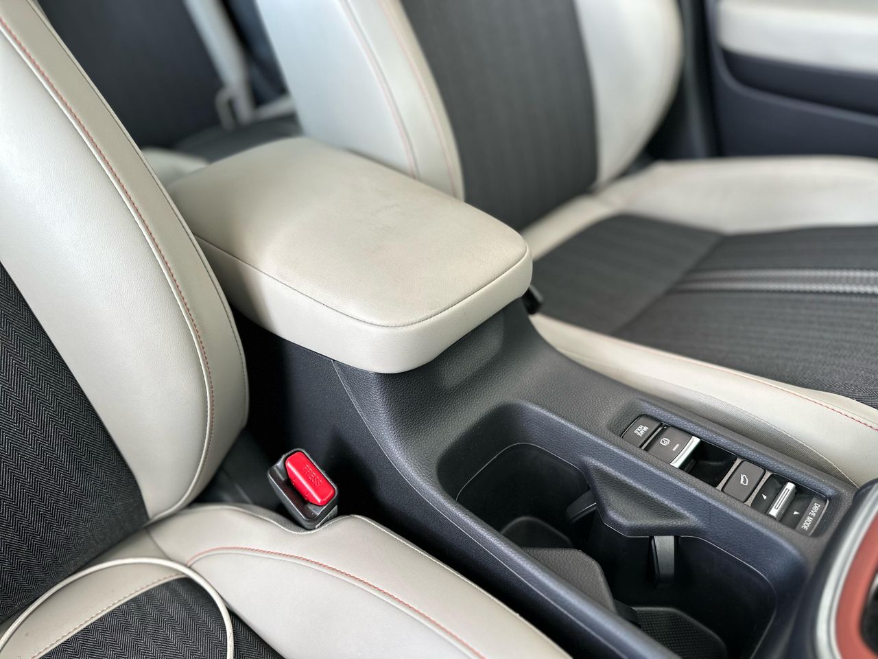 Foto Honda HR-V 32