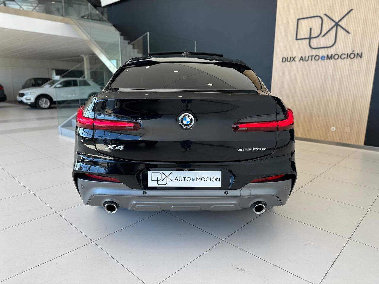 Foto BMW X4 8