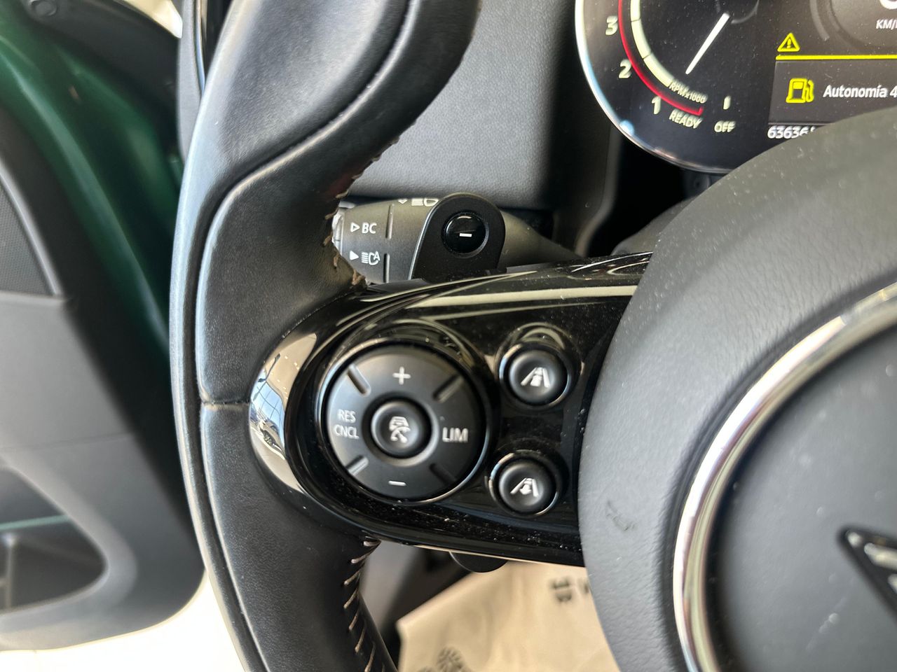Foto Mini Countryman 28