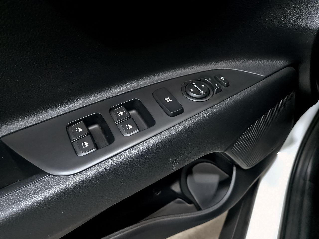 Foto Kia Stonic 11