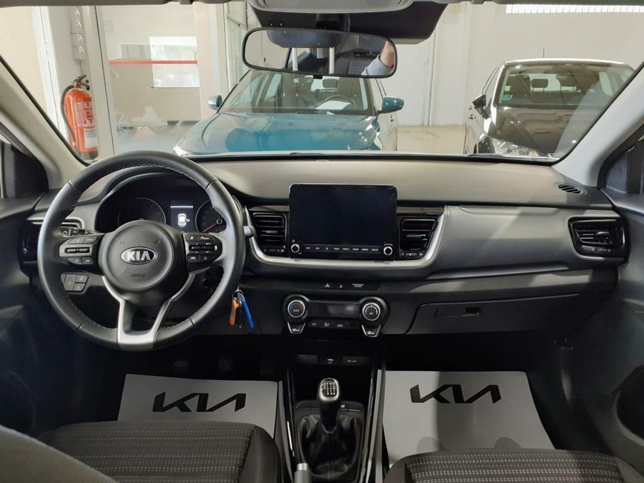 Foto Kia Stonic 12
