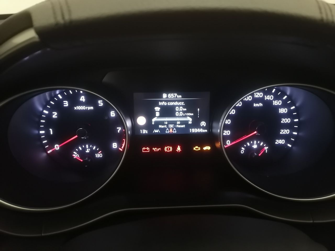 Foto Kia XCeed 11