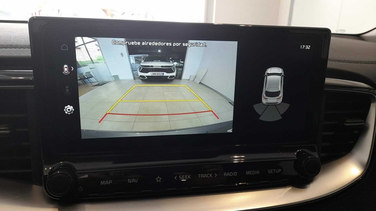 Foto Kia XCeed 12