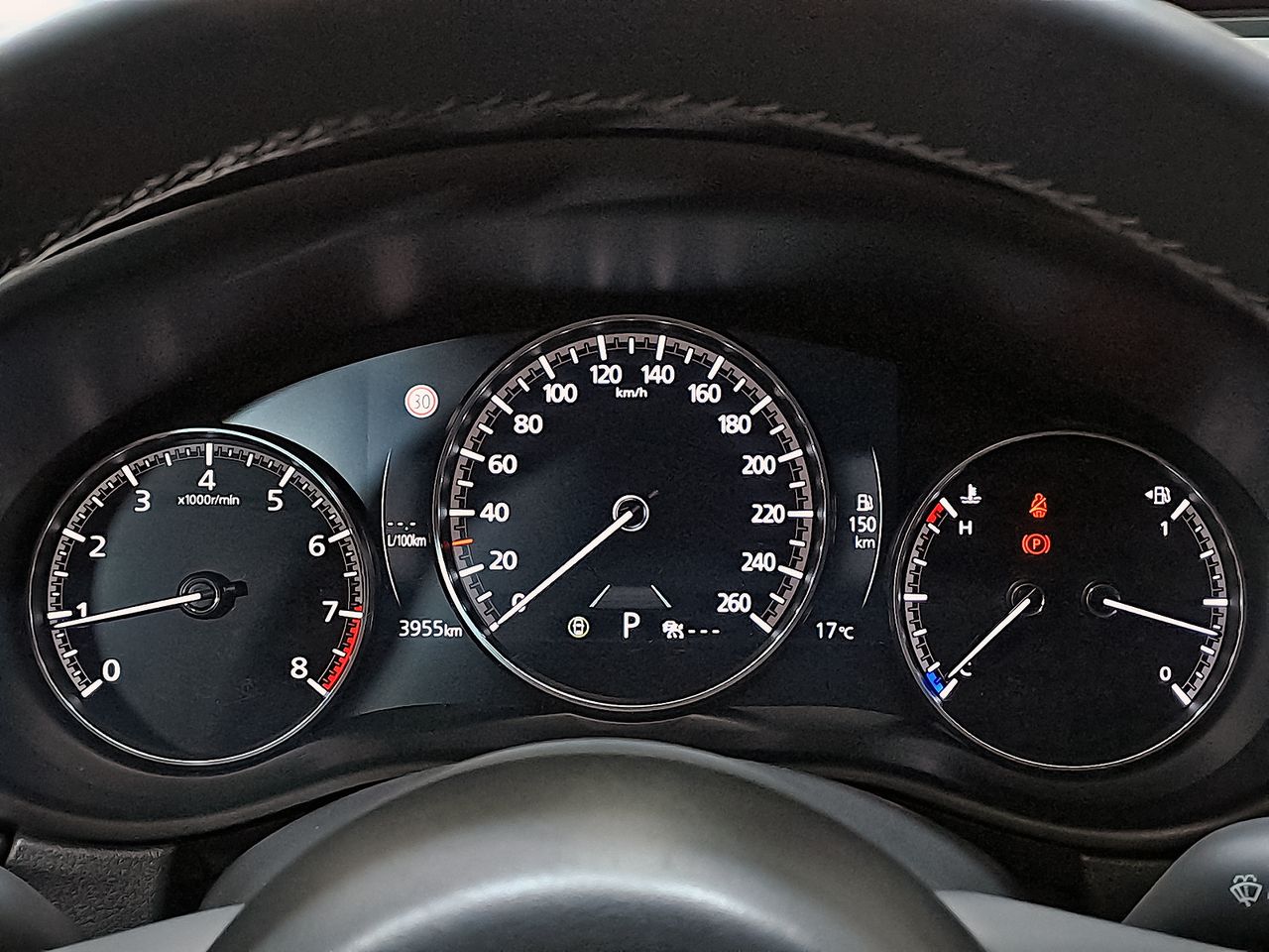 Foto Mazda CX-30 14