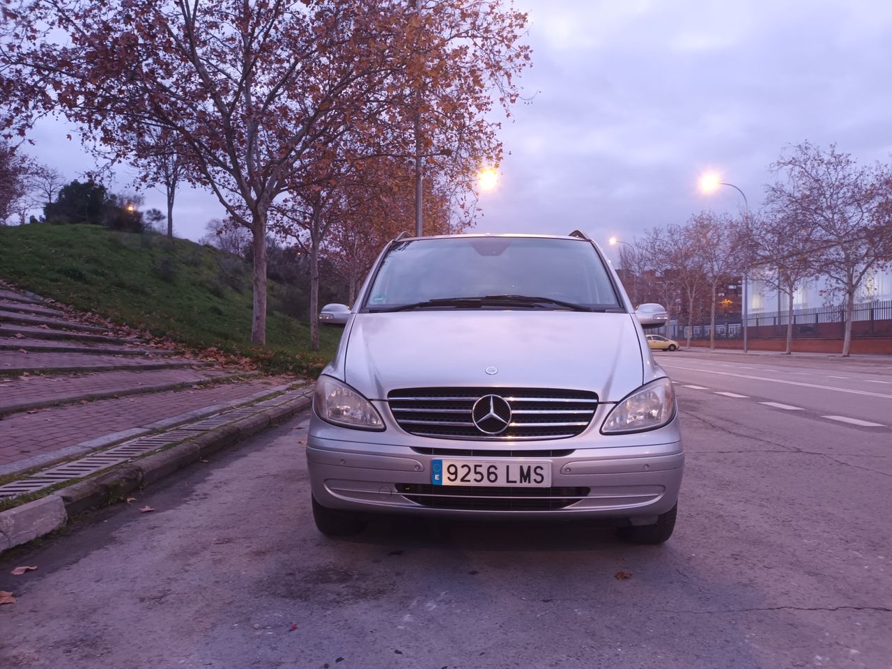 Foto Mercedes-Benz Viano 1