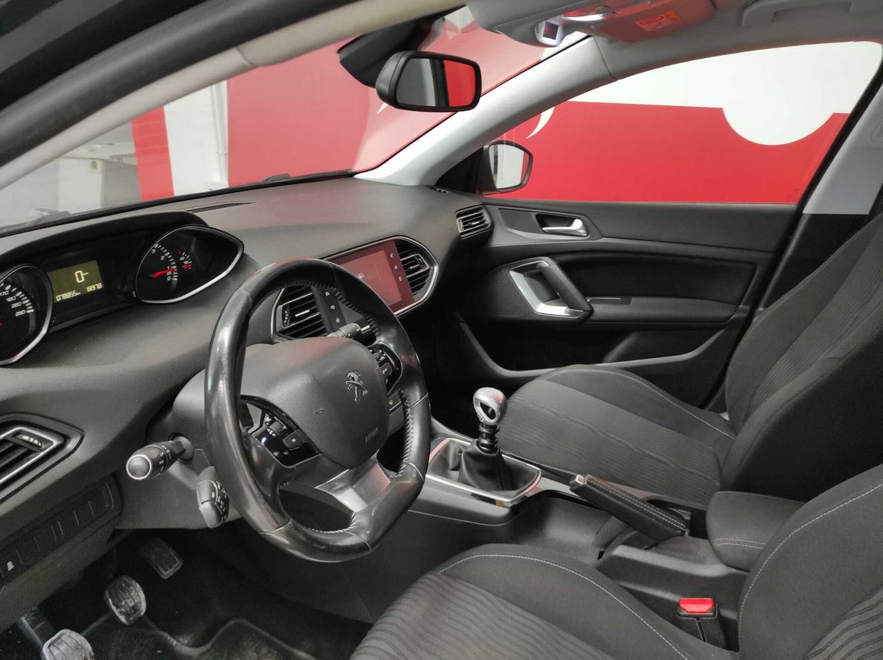 Foto Peugeot 308 8