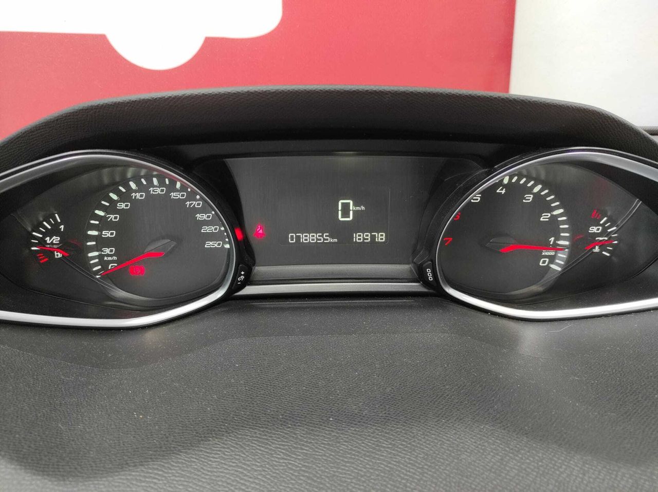 Foto Peugeot 308 10