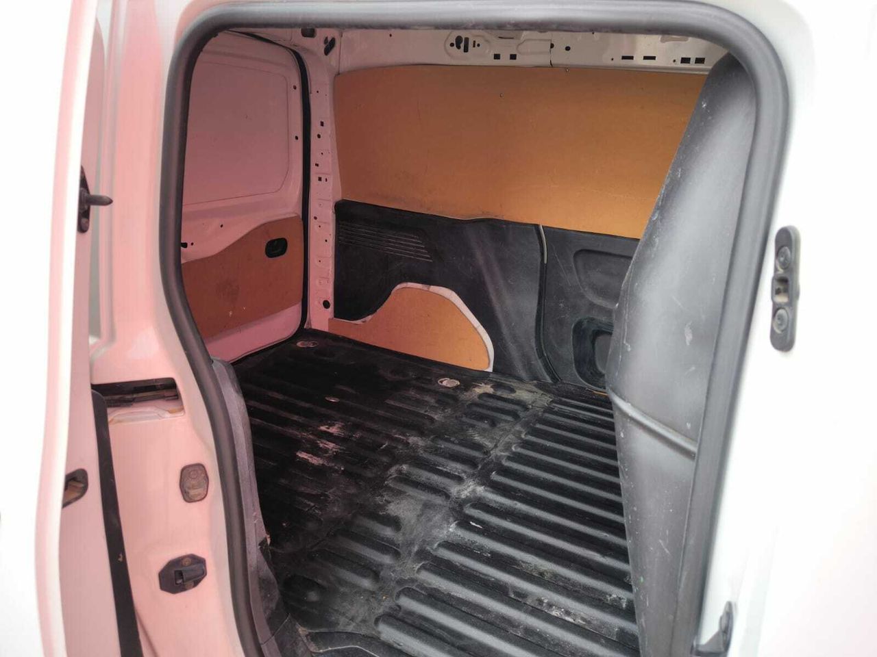 Foto Peugeot Partner 10