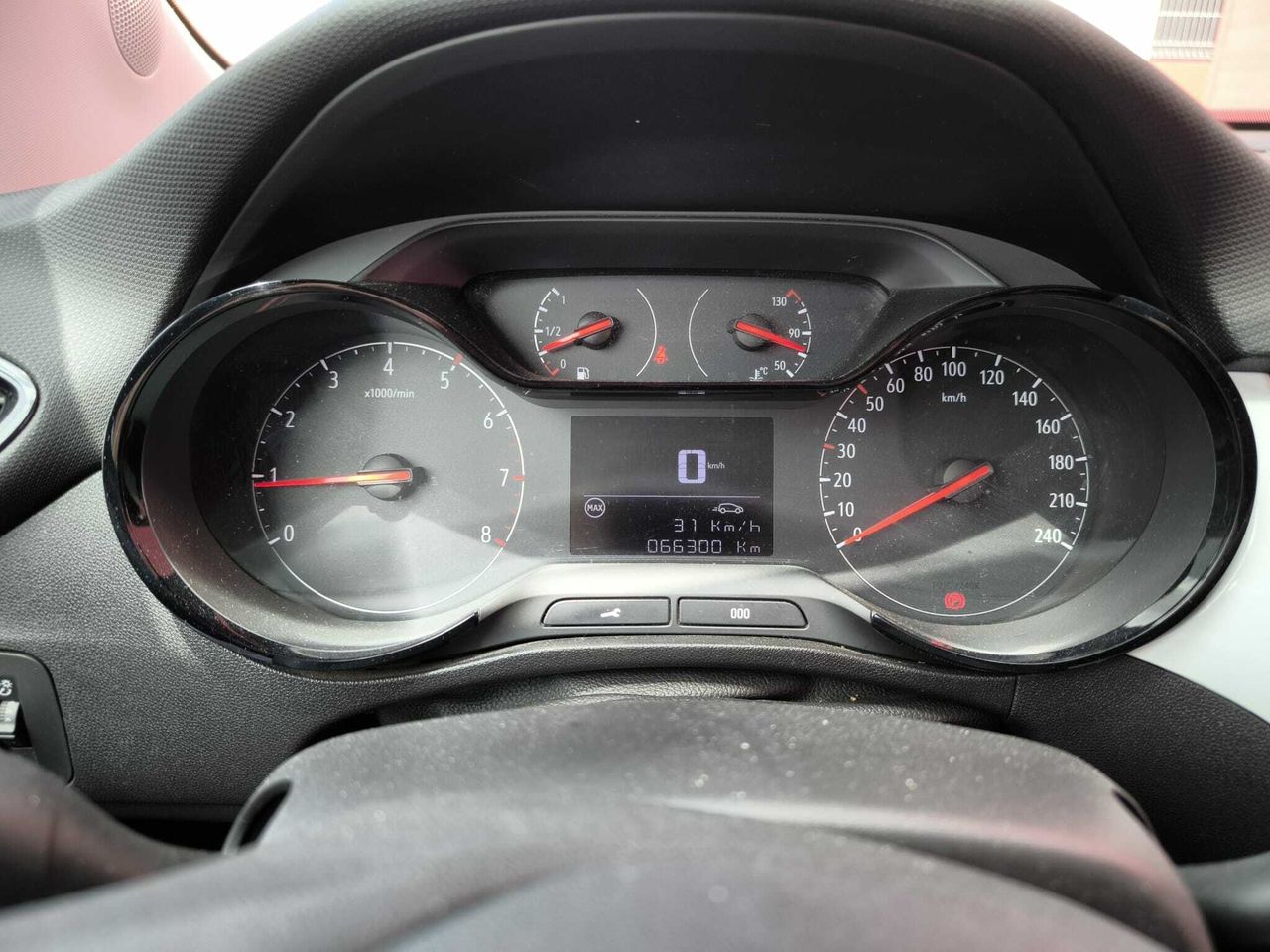 Foto Opel Crossland X 10