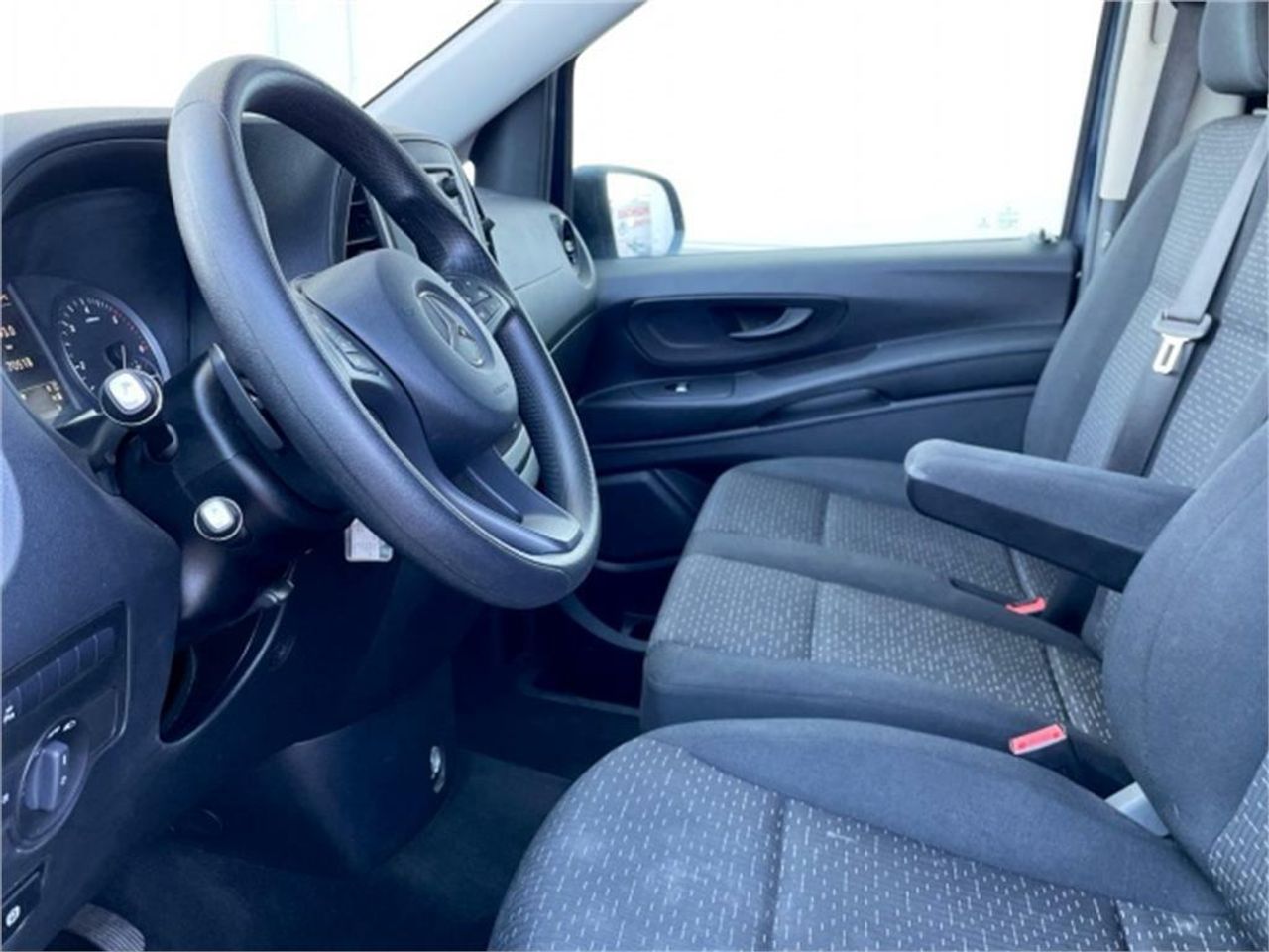 Foto Mercedes-Benz Vito 6