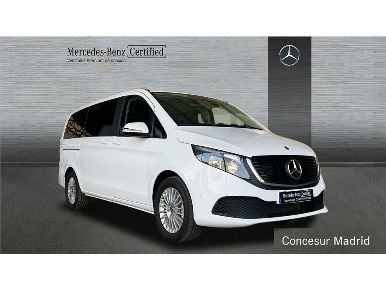 Foto Mercedes-Benz EQV 4