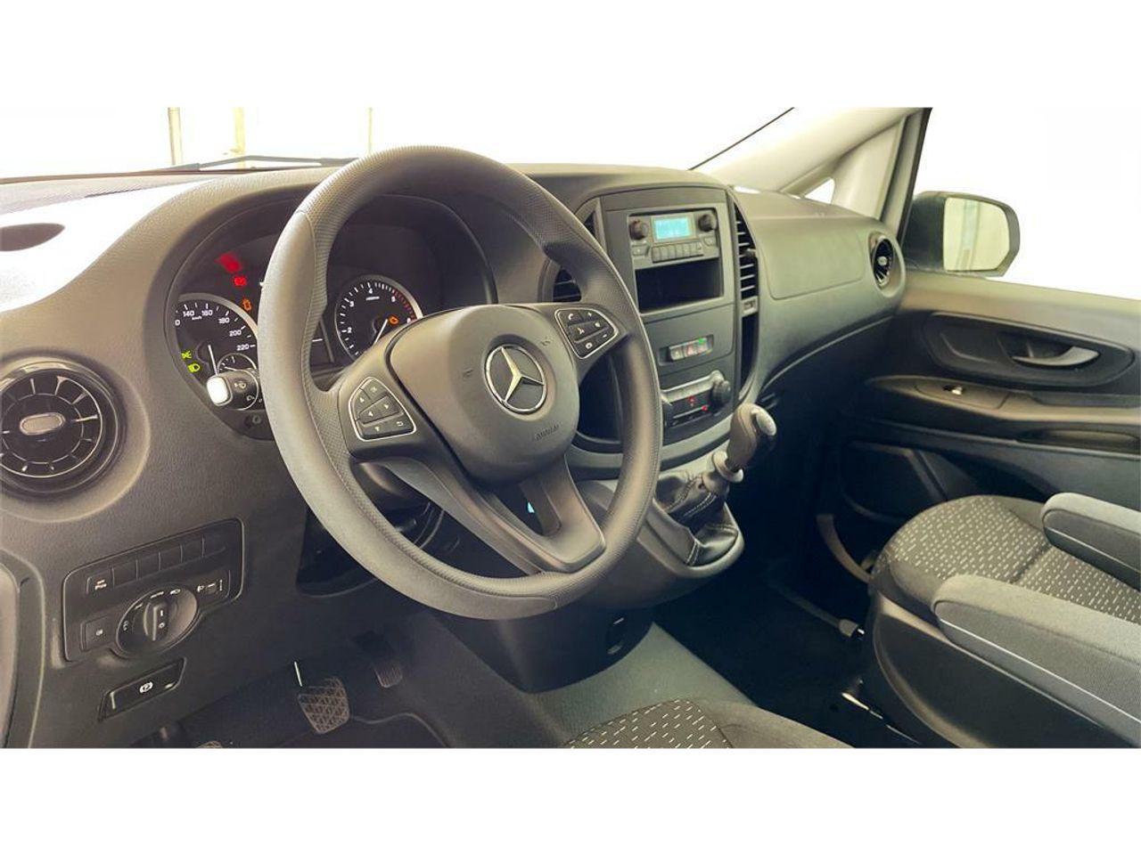 Foto Mercedes-Benz Vito 6