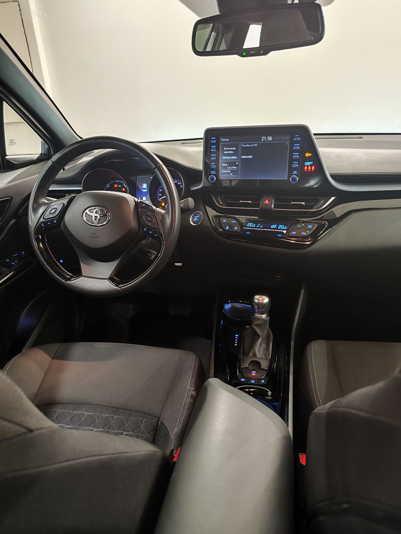 Foto Toyota C-HR 7